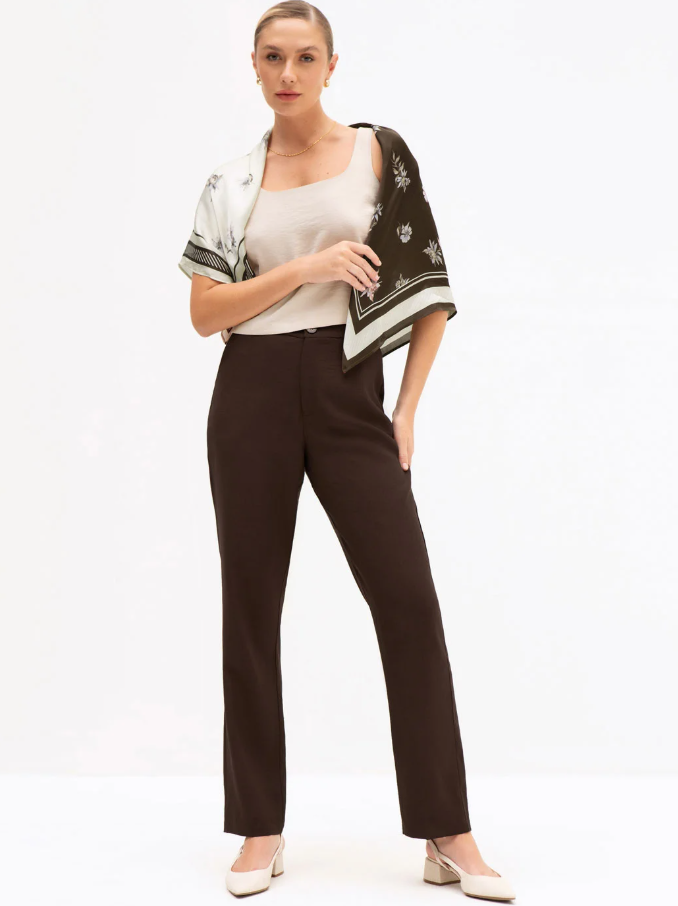 Blusa sem Manga em Viscose Fluid Aveia Geralda - Imagem 5