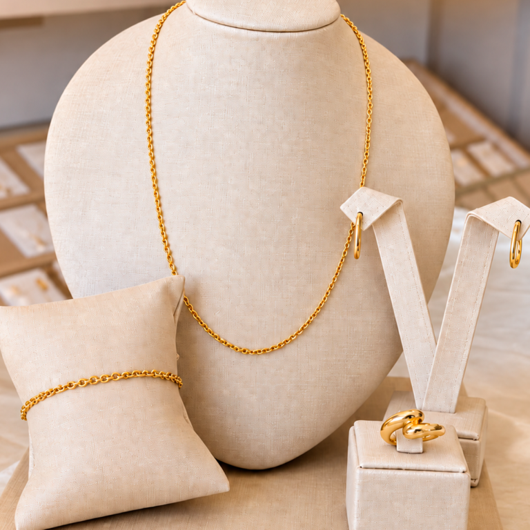 Conjunto Essência Dourada em Ouro 18K